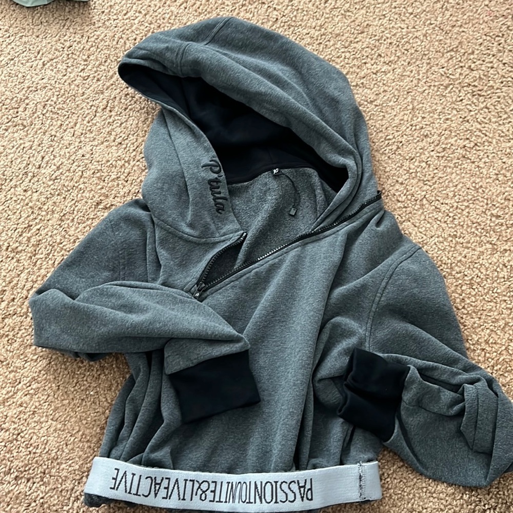 Ptula cropped scrunch hoodie